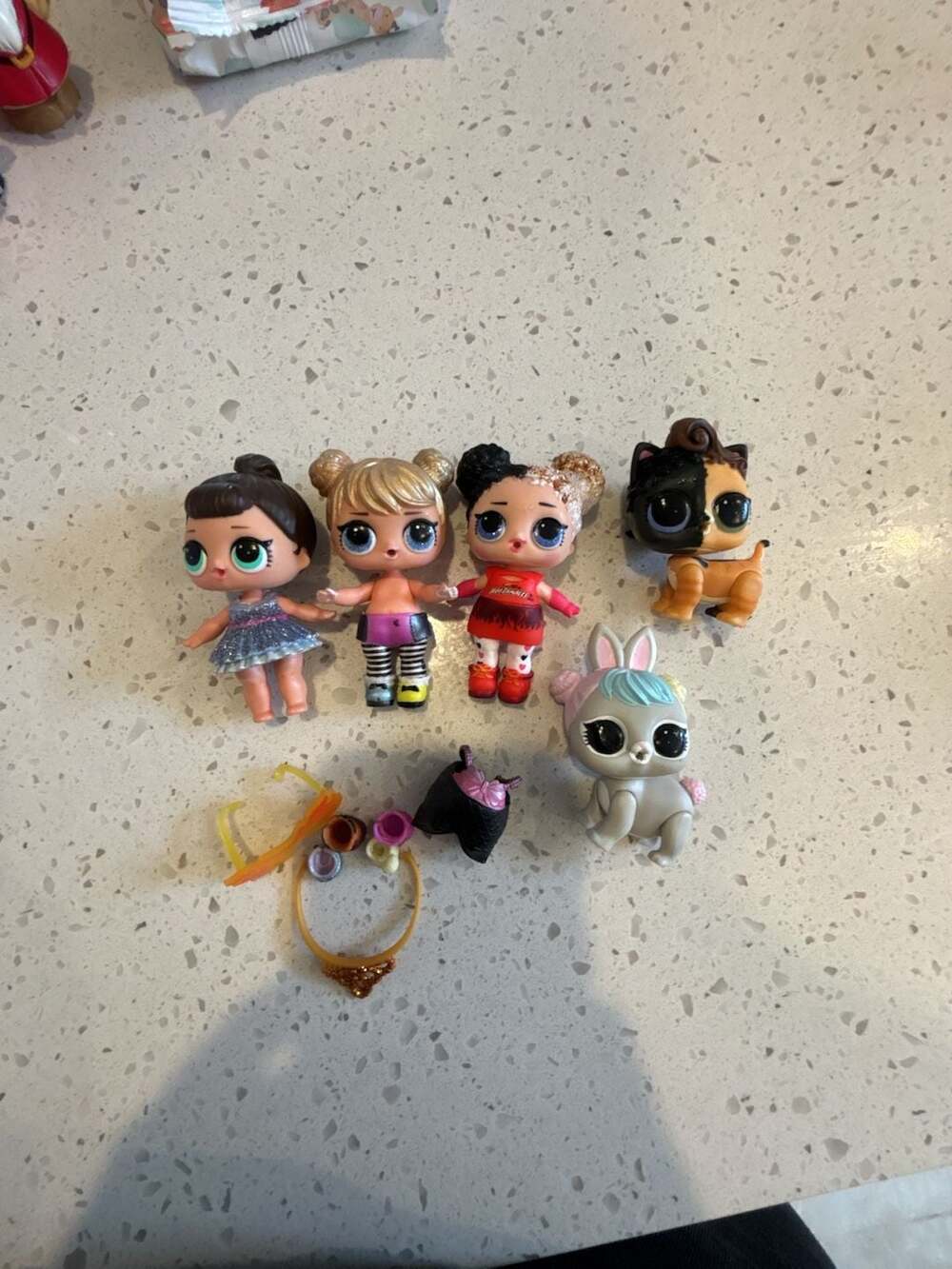 L.O.L. Surprise! Dolls and Pets Mixed Collection Bundle with Accessories